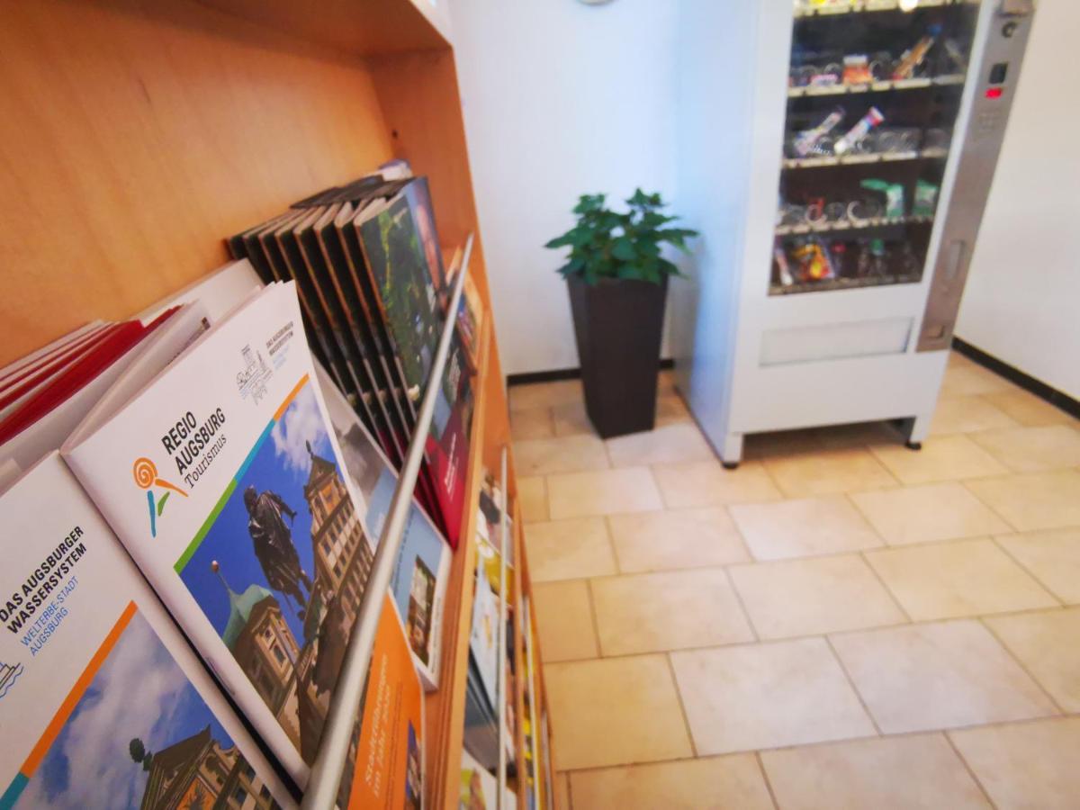 City Hostel Augsburg Bagian luar foto